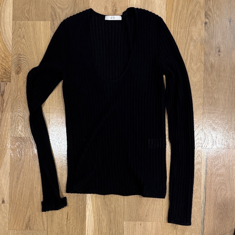 CO Women's Elegant Black Long Sleeve Top
